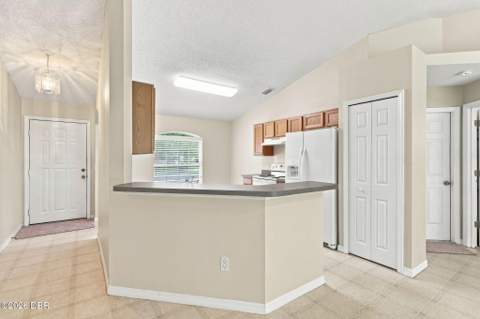 1302 Benton Lake Drive #E, DeLand FL - photo 15 of 31