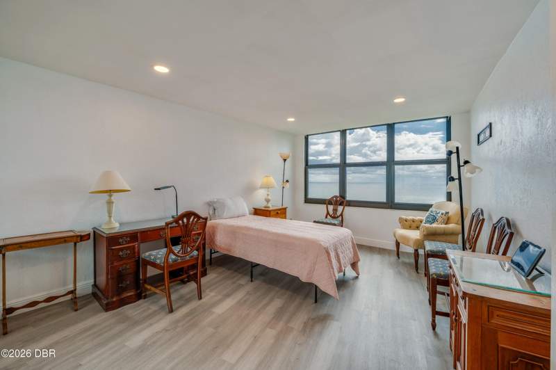 2 bedroom Condominium at 915 Ocean Shore Boulevard, Other, Ormond Beach — photo 5