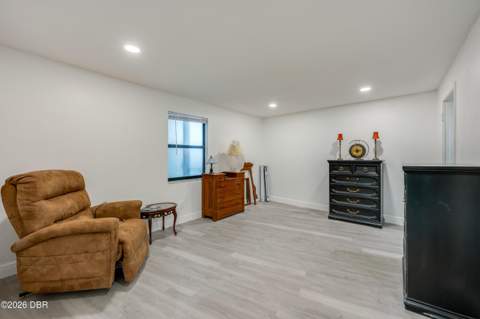 915 Ocean Shore Boulevard, Ormond Beach FL - photo 11 of 37