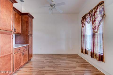 19 Waterbluff Drive, Ormond Beach FL - photo 8 of 52