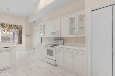 47 Cambridge Trace, Ormond Beach FL - photo 21 of 84