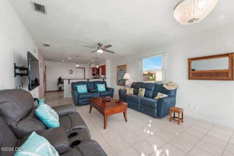 2 Breezeway Drive, Ormond Beach FL - photo 10 of 32