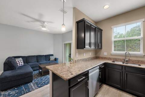 107 Wentworth Grande Drive, Daytona Beach FL - photo 10 of 39