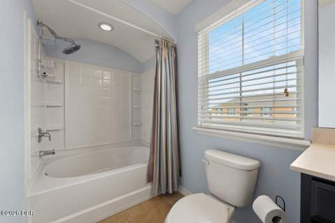 107 Wentworth Grande Drive, Daytona Beach FL - photo 17 of 39