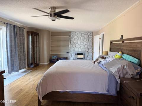 318 N Riverside Drive, Edgewater FL - photo 6 of 34