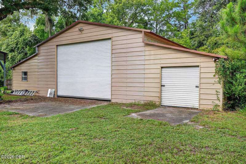 4 bedroom Single Family Residence at 500 Lake Winnemissett Drive, DeLand, DeLand — photo 5