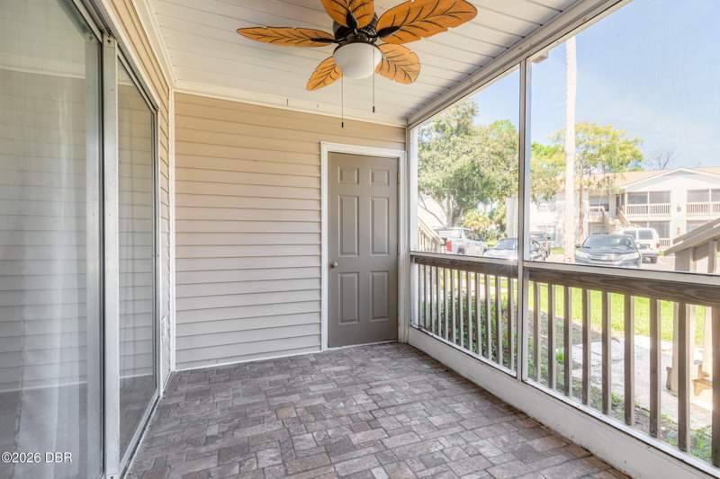 2 bedroom Condominium at 1600 Big Tree Road #A1, Condo At Georgetown Lake, A Condo, Daytona Beach — photo 4