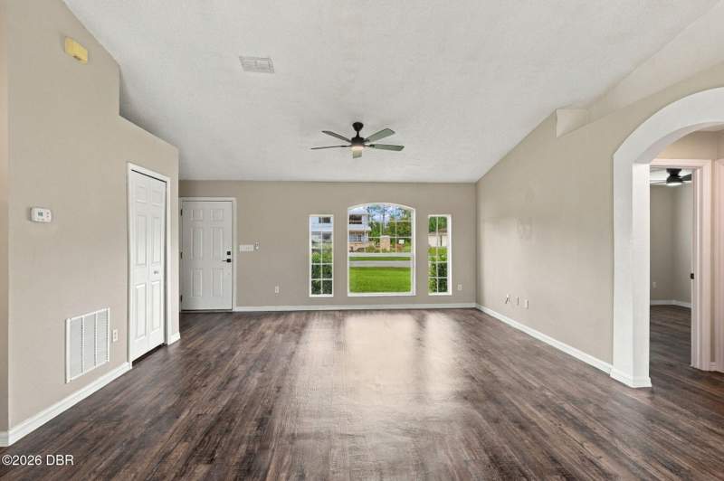 3 bedroom Single Family Residence at 10 Squirrel Place, Not In Subdivision, Palm Coast — photo 5