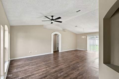 10 Squirrel Place, Palm Coast FL - photo 7 of 31