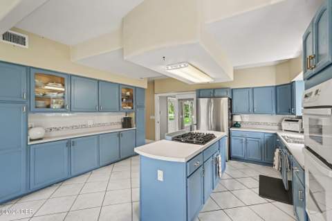 208 S Gaines Street, Oak Hill FL - photo 7 of 24