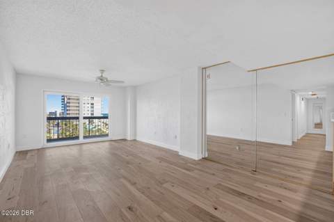 1513 Ocean Shore Boulevard #4E, Ormond Beach FL - photo 7 of 43