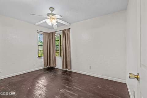 711 Flanders Avenue, Daytona Beach FL - photo 11 of 22