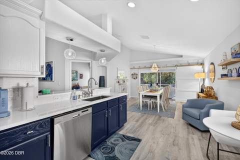 1135 Champions Drive, Daytona Beach FL - photo 13 of 57