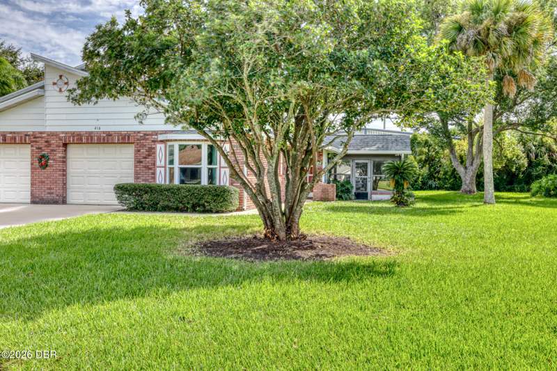 2 bedroom Single Family Residence at 416 Village Court, Shangri La, Edgewater — photo 2