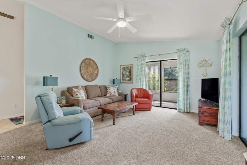 2 bedroom Single Family Residence at 416 Village Court, Shangri La, Edgewater — photo 4