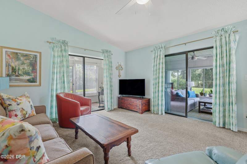 2 bedroom Single Family Residence at 416 Village Court, Shangri La, Edgewater — photo 5