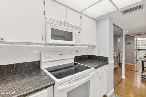 2947 S Atlantic Avenue #602, Daytona Beach Shores FL - photo 21 of 54