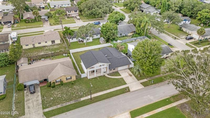 4 bedroom Single Family Residence at 62 Ravenwood Drive, Ravenwood, Port Orange — photo 5