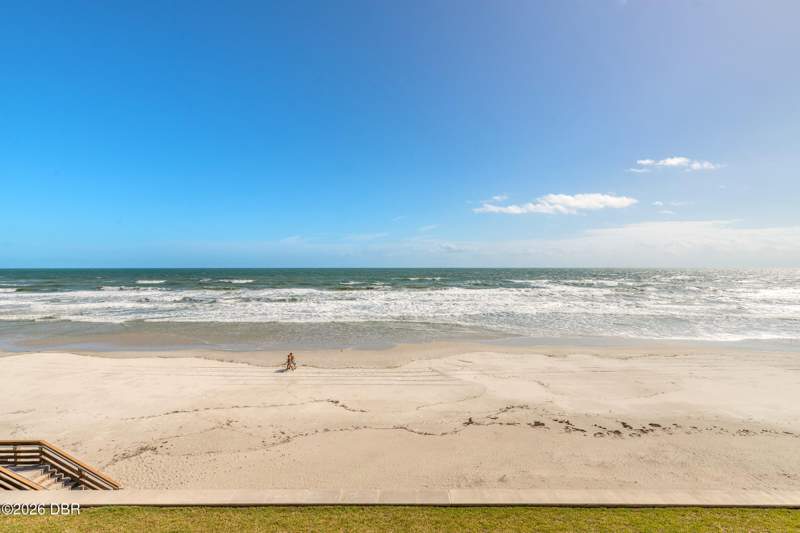 4 bedroom Condominium at 4801 Saxon Drive #A-303, Not on the List, New Smyrna Beach — photo 2