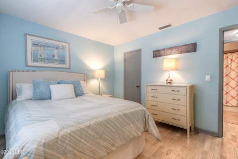 4801 Saxon Drive #A-303, New Smyrna Beach FL - photo 13 of 47