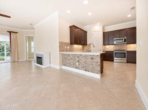 817 Pinewood Drive, Ormond Beach FL - photo 9 of 50