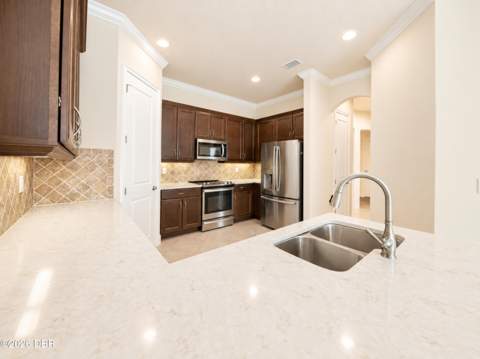 817 Pinewood Drive, Ormond Beach FL - photo 16 of 50