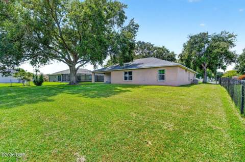 5 Spinnaker Circle, South Daytona FL - photo 7 of 35