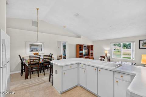5 Spinnaker Circle, South Daytona FL - photo 17 of 35