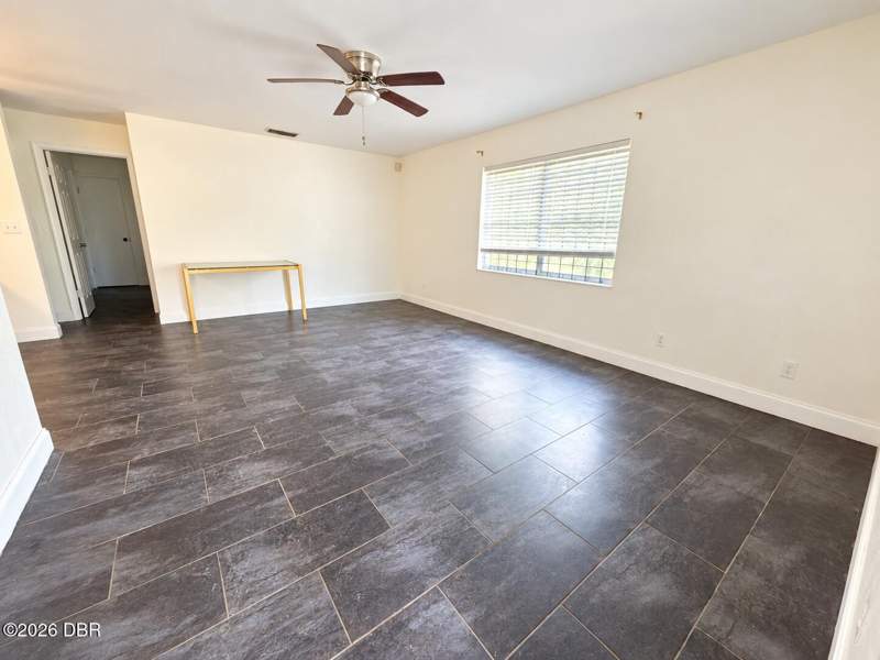 2 bedroom Single Family Residence at 821 Winchester Street, Walker Terrace, Daytona Beach — photo 3