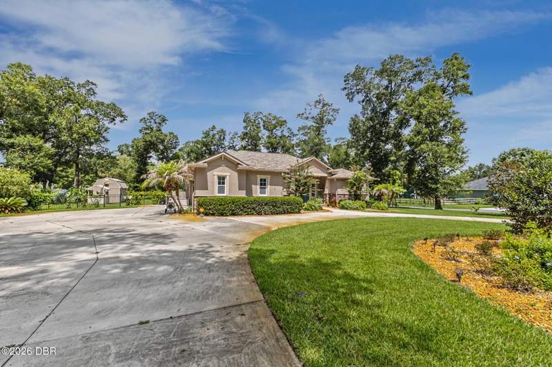 3 bedroom Single Family Residence at 1104 N Boston Avenue, Not In Subdivision, DeLand — photo 5