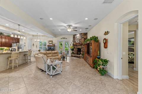 1104 N Boston Avenue, DeLand FL - photo 12 of 70