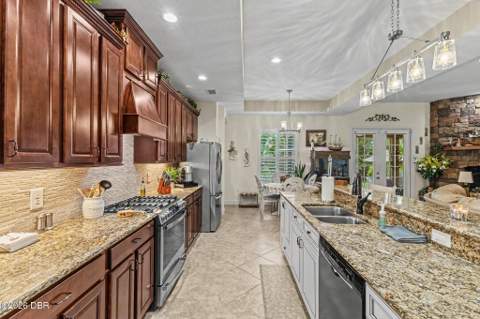 1104 N Boston Avenue, DeLand FL - photo 21 of 70