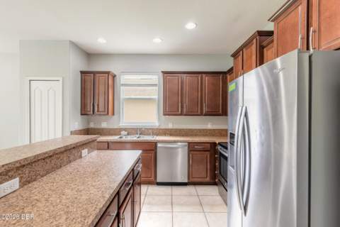 5319 Peach Blossom Boulevard, Port Orange FL - photo 7 of 41