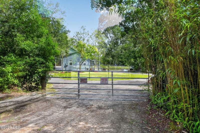 3 bedroom Single Family Residence at 490 Pine Woods Road, Plantation Pines, Ormond Beach — photo 5