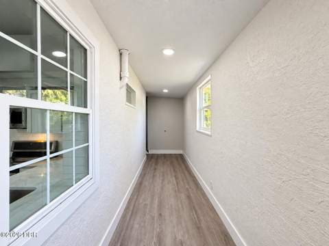 634 Aberdeen Street, Daytona Beach FL - photo 10 of 18