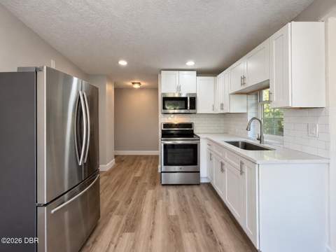 634 Aberdeen Street, Daytona Beach FL - photo 12 of 18