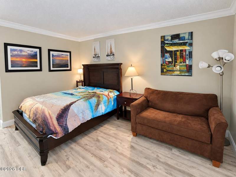 1 bedroom Condominium at 935 S Atlantic Avenue #101, Ocean Jewels Club Condo, Daytona Beach — photo 3