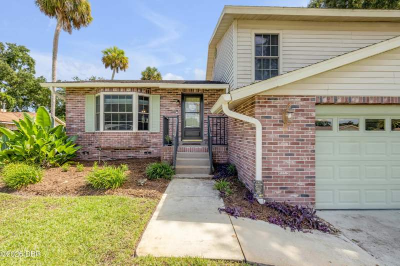3 bedroom Single Family Residence at 105 Greenbrook Court, Georgetowne, Daytona Beach — photo 5