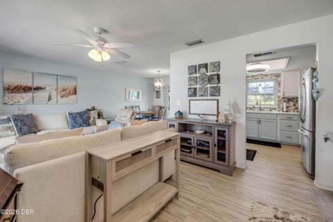 105 Greenbrook Court, Daytona Beach FL - photo 6 of 43