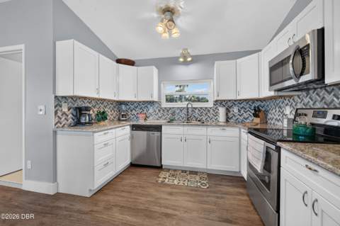 1633 Riverside Drive, Holly Hill FL - photo 14 of 54