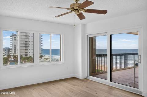 1513 Ocean Shore Boulevard #4E, Ormond Beach FL - photo 15 of 43