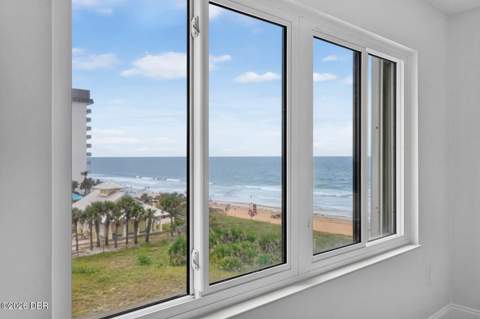 1513 Ocean Shore Boulevard #4E, Ormond Beach FL - photo 16 of 43