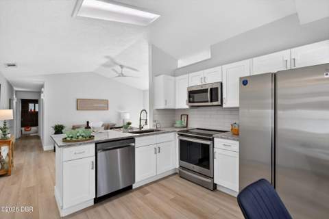 1116 Meditation Loop, Port Orange FL - photo 16 of 55