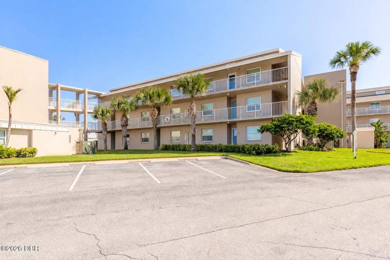4 bedroom Condominium at 4801 Saxon Drive #B312, Not on the List, New Smyrna Beach — photo 3