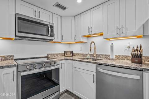 10 Lynnhurst Drive #107, Ormond Beach FL - photo 17 of 32