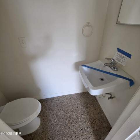 1340 Imperial Drive, Daytona Beach FL - photo 8 of 11
