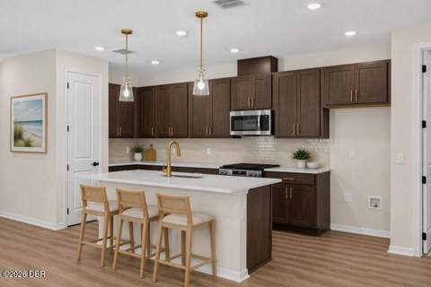 692 Junonia Boulevard, New Smyrna Beach FL - photo 13 of 40