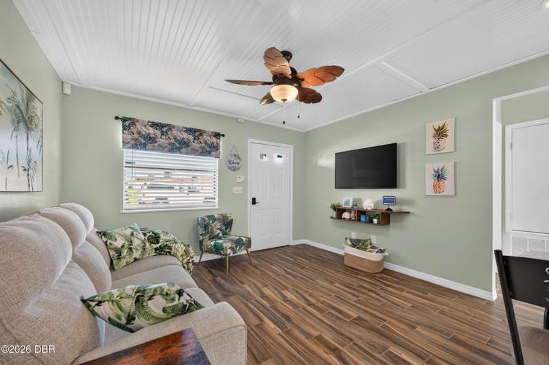 2 bedroom Single Family Residence at 26 Oriole Circle #A, Ocean Village, Ormond Beach — photo 4