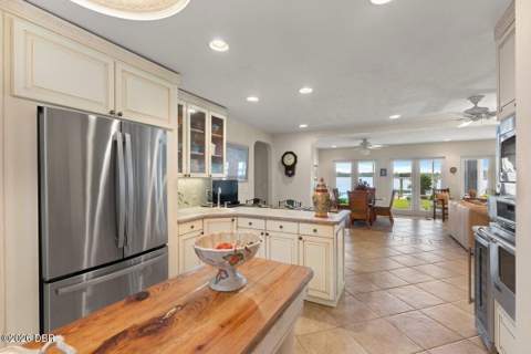 2136 John Anderson Drive, Ormond Beach FL - photo 16 of 57