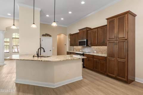 9 River Oaks Way, Palm Coast FL - photo 13 of 55